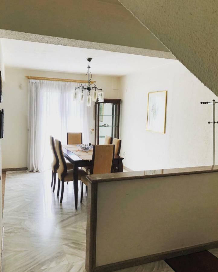 Bright & Spacious Seaview Villa Сиври Экстерьер фото